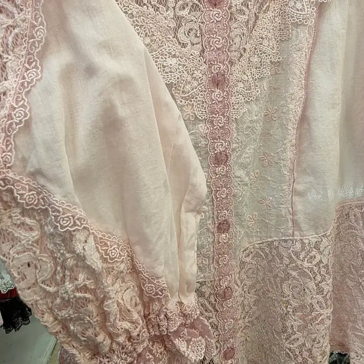 [BUNJANG] Lace Pink Blouse Shirt / 레이스 핑크 블라우스 셔츠