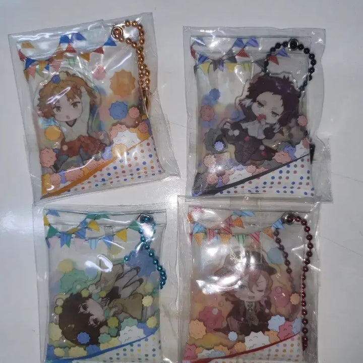 [BUNJANG] Bungo Stray Dogs Snack Charm Keychain Bundle (Dazai, Chuuya, Akutagawa, Junichiro) / 문스독 간식 키홀더 별사탕 키링 일괄 (다자이,츄야,아쿠타가와,준이치로)