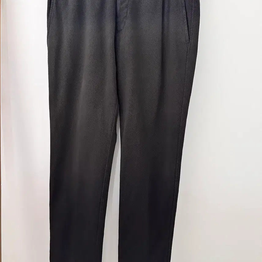 [BUNJANG] Armani Collezioni Corduroy Slacks Pants Charcoal / 아르마니 꼴레지오니 코듀로이 슬랙스 팬츠 차콜