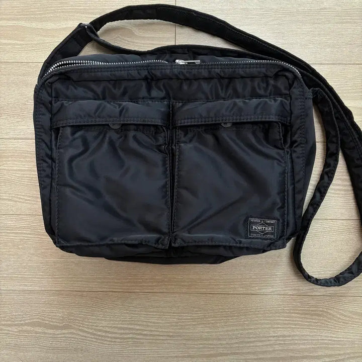 [BUNJANG] Porter Tanker Shoulder Bag Large Black / 요시다포터 porter 탱커 숄더백 블랙 라지 L (미사용에 가까움)
