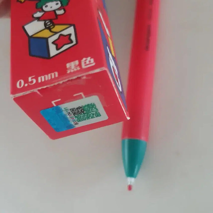 [BUNJANG] Hello Kitty Ballpoint Pen 0.5mm / 개당가격)헬로키티 볼펜 0.5mm 새상품