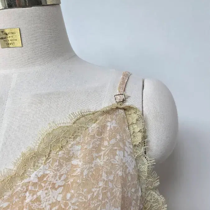 [BUNJANG] Flower Lace Long Slip Dress / 플라워 레이스 롱 슬립 원피스