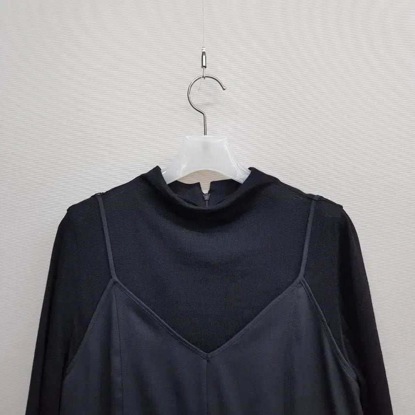 [BUNJANG] LATT by TIME 2023 Layered Pleats Long Dress / 한섬 래트 2023 레이어드 플리츠 롱원피스 S사이즈