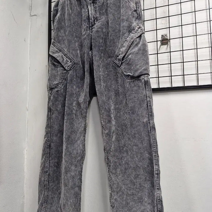 [BUNJANG] Nike Jordan Grey Corduroy Cargo Wide Pants / 95M 나이키 조던 그레이 코듀로이 카고 와이드 팬츠.