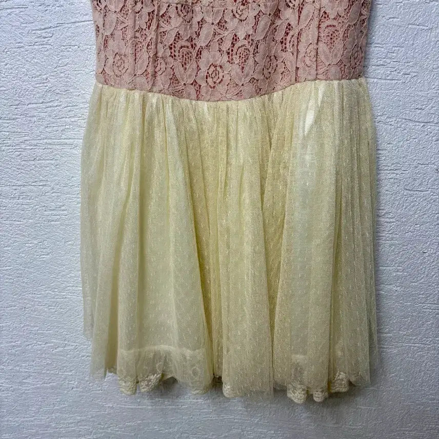 [BUNJANG] Liz Lisa Lace Dress / 리즈리사 레이스 원피스