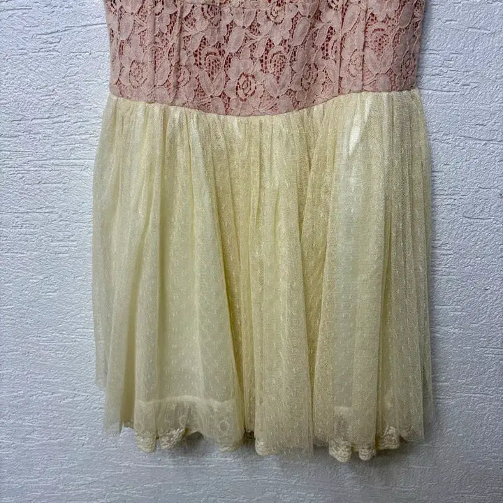[BUNJANG] Liz Lisa Lace Dress / 리즈리사 레이스 원피스