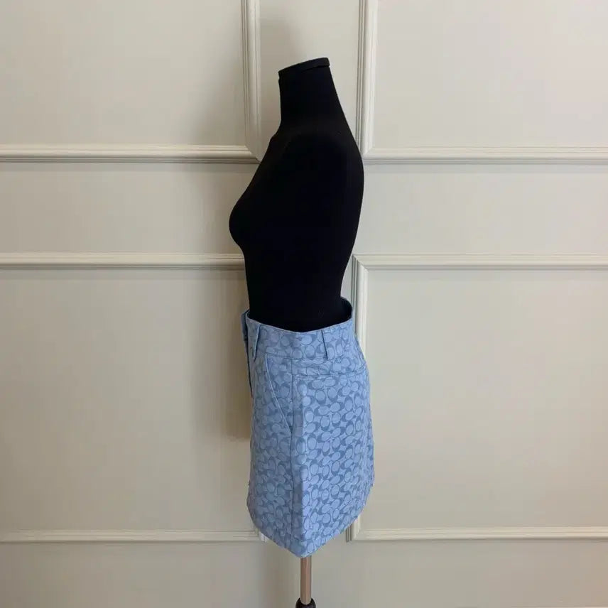 [BUNJANG] Coach Signature Chambray A-Line Denim Mini Skirt Size 0 / 267001125 코치 시그니처 챔브레이 A라인 데님 미니스커트 0사이즈