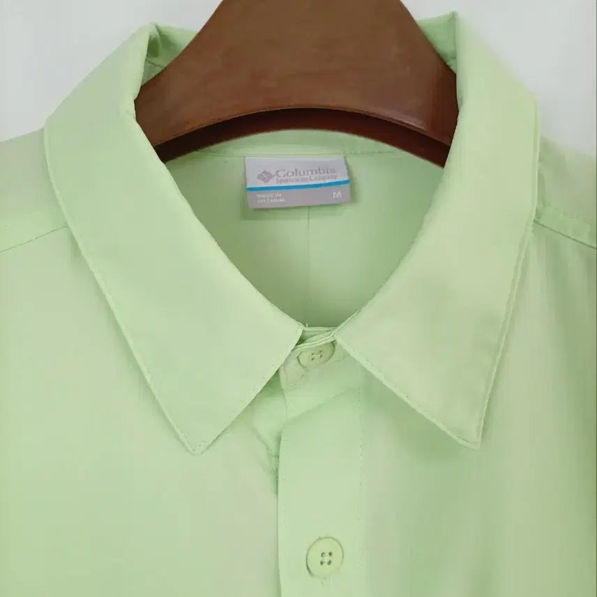 [BUNJANG] Columbia Two-Pocket Cooling Short-Sleeve Shirt M / 컬럼비아 투포켓 냉감 반팔셔츠/M/하이구제3095