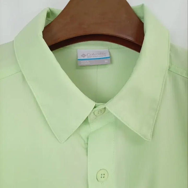 [BUNJANG] Columbia Two-Pocket Cooling Short-Sleeve Shirt M / 컬럼비아 투포켓 냉감 반팔셔츠/M/하이구제3095