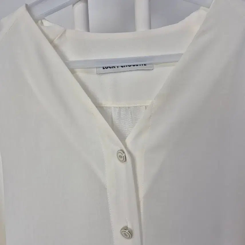 [BUNJANG] LUCKY CHOUETTE 21SS Ivory Puff Blouse + Scarf Set / 21SS 럭키슈에뜨 아이보리 퍼프 블라우스 + 스카프 세트