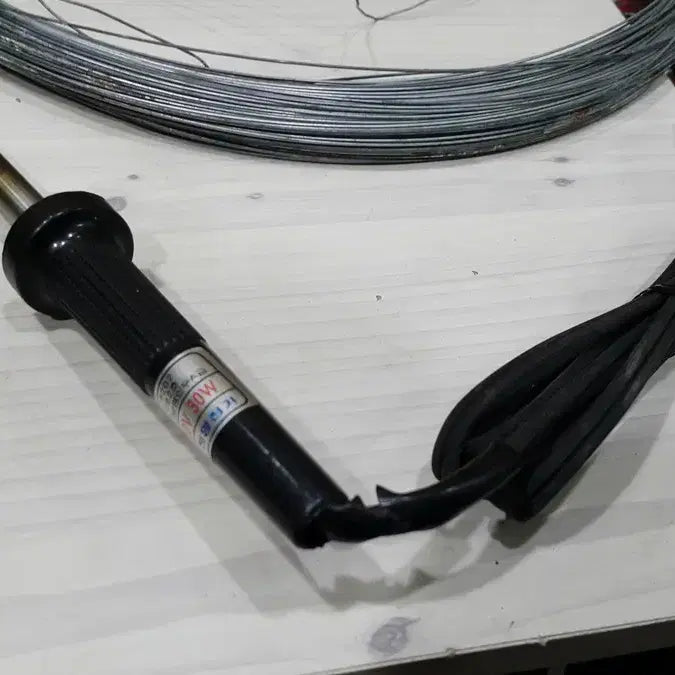 [BUNJANG] Jinyang 110V Soldering Iron &amp; Koiko 50m Tape Measure Bundle / 중고 진양 110V 전기 인두외 일괄