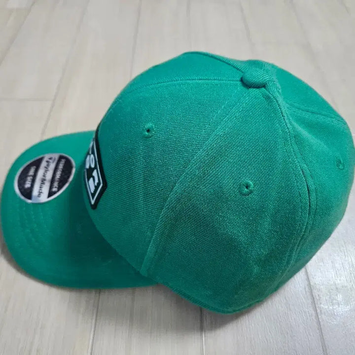 [BUNJANG] TaylorMade Golf Ball Cap Green One Size / 테일러메이드 골프 볼캡 그린 ONE사이즈 새상품