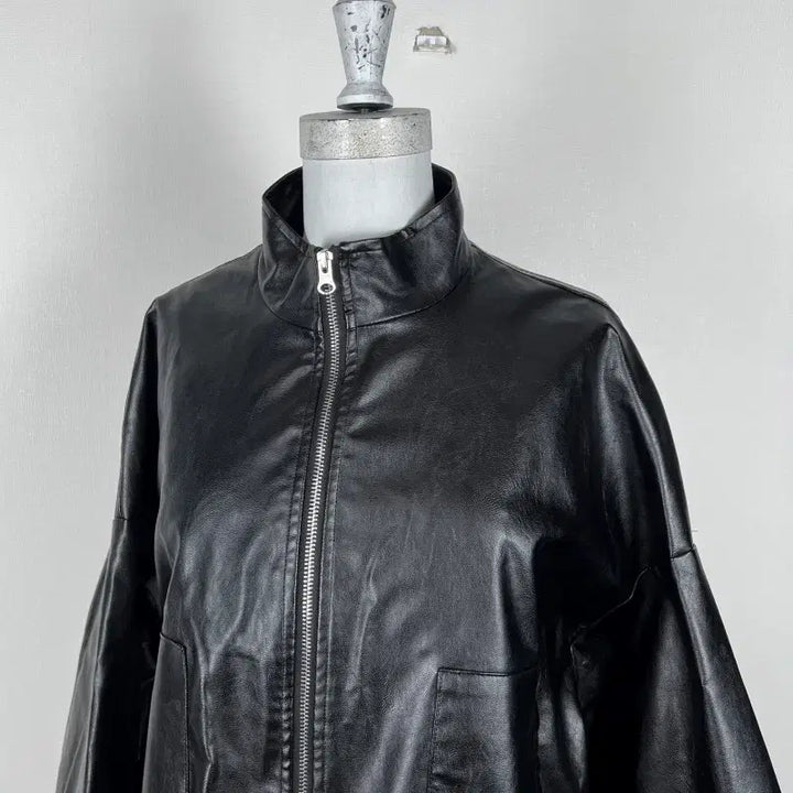 [BUNJANG] Wished 2025 Black Faux Leather Jacket Jumper / wished/레자 블랙 자켓 점퍼 여S M/라덴