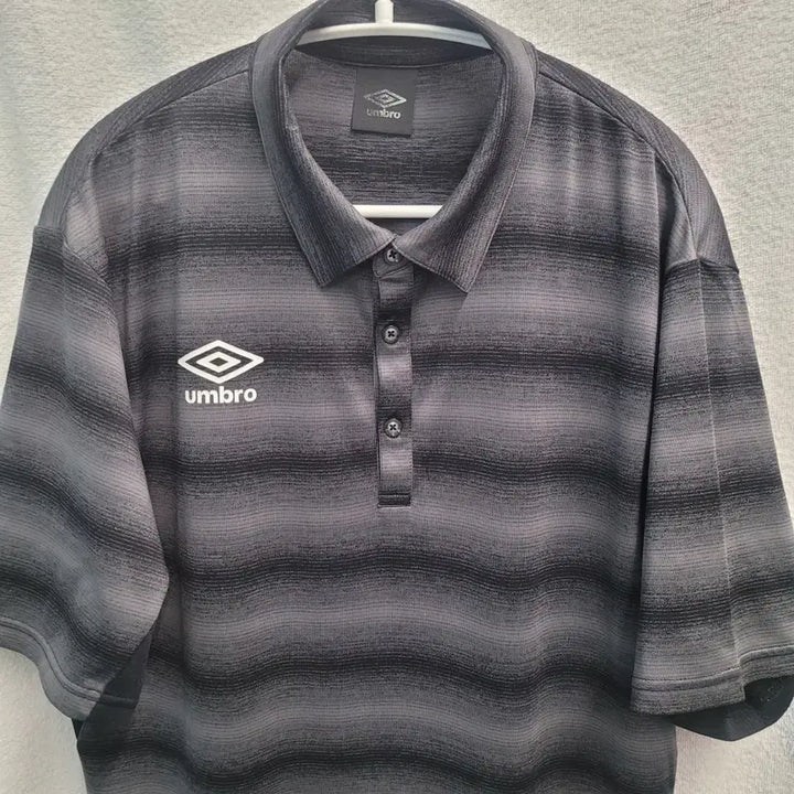 [BUNJANG] Umbro Stripe Short Sleeve Polo T-Shirt / 엄브로 스트라이프 반팔 폴로티