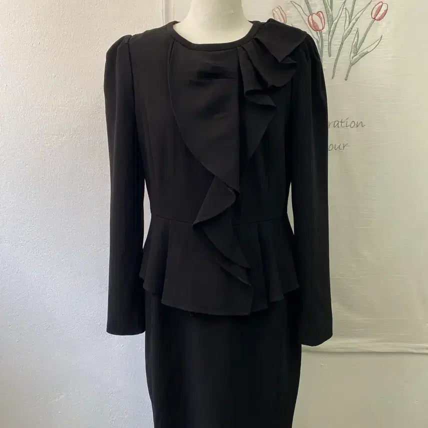 [BUNJANG] Kenneth Lady Black Ruffle Frill Dress / 케네스레이디 블랙 러플 프릴 장식 원피스