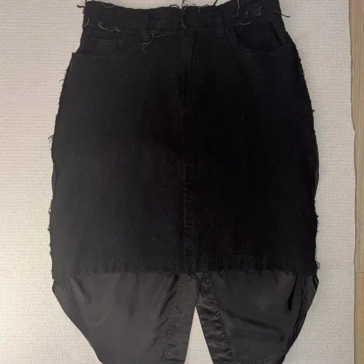 [BUNJANG] Comme des Garçons Medium Skirt / 꼼데가르송 미디움 스커트