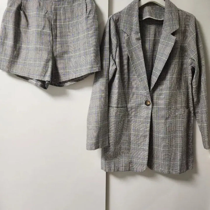 [BUNJANG] Check Pattern Jacket and Shorts Set / 체크자켓 반바지셋업(새상품)