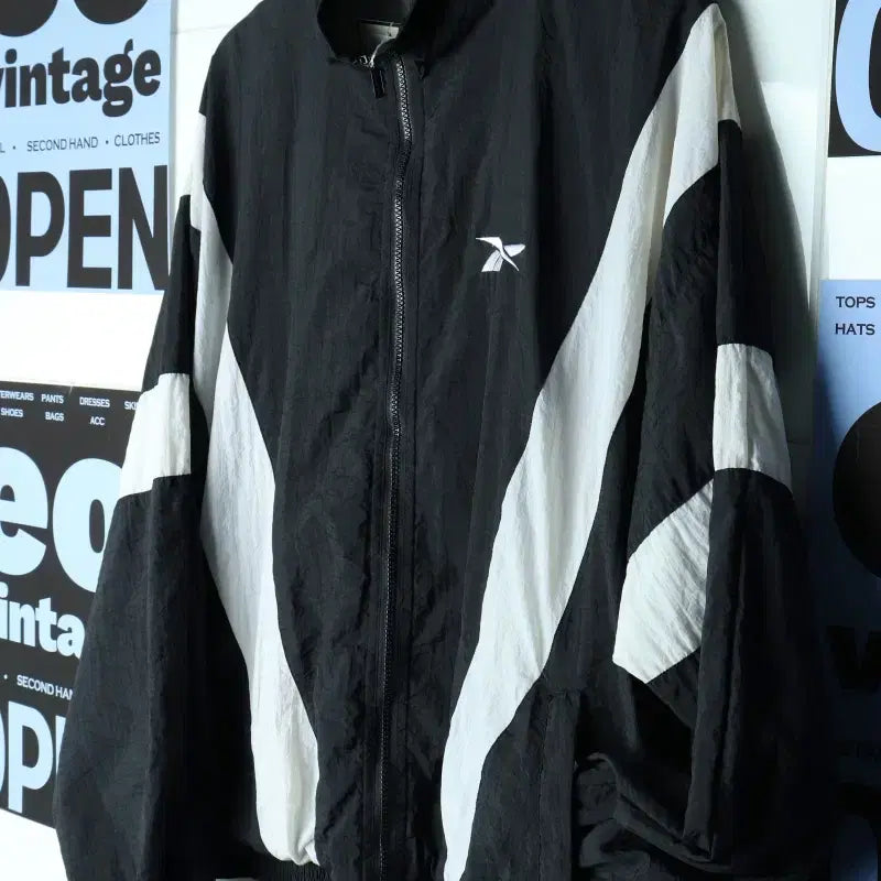 [BUNJANG] Reebok 90s Windbreaker Zip-Up Jumper Jacket XL-4XL / (XL-4XL) 리복 집업 바람막이 점퍼자켓 90s 년대-773F