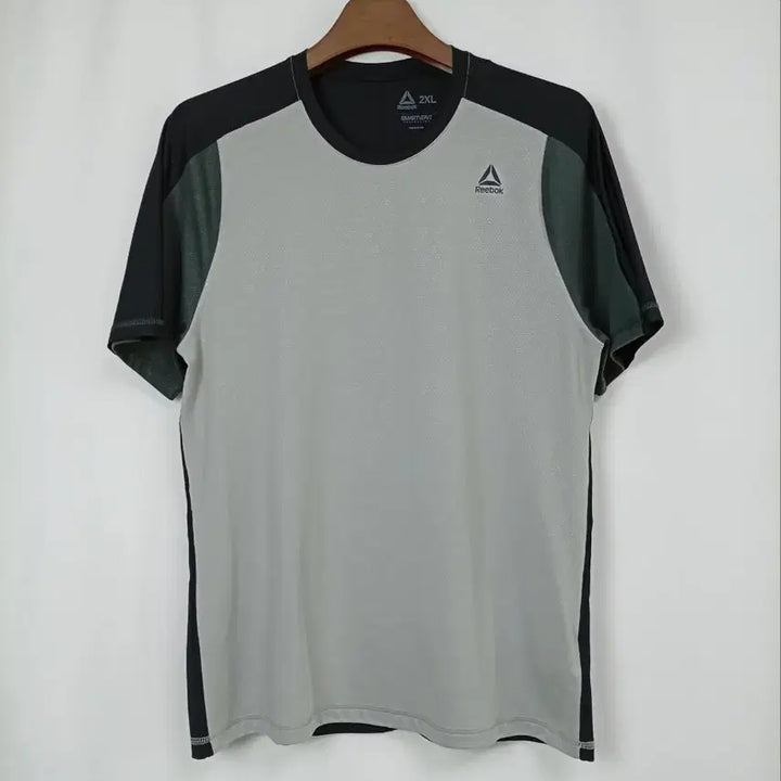 [BUNJANG] Reebok Technology Mesh Training Short Sleeve T-Shirt 2XL / 리복 테크놀로지 메쉬 트레이닝 반팔/2XL/하이구제3097