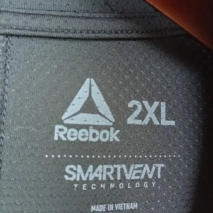 [BUNJANG] Reebok Technology Mesh Training Short Sleeve T-Shirt 2XL / 리복 테크놀로지 메쉬 트레이닝 반팔/2XL/하이구제3097