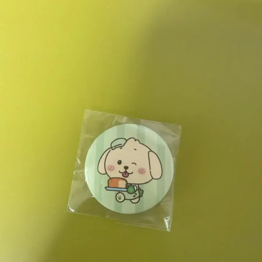 [BUNJANG] NCT WISH DANGT Can Badge Dangtriever / 엔시티위시 댕트 캔뱃지 댕트리버