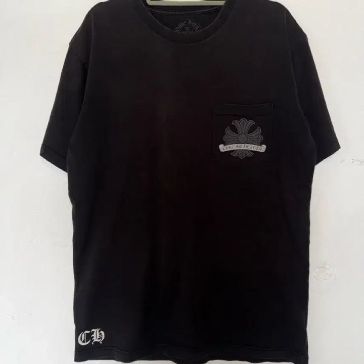 [BUNJANG] Chrome Hearts Horseshoe Logo Pocket T-Shirt Black / 정품 크롬하츠 홀스슈 로고 포켓 반팔 티셔츠 블랙
