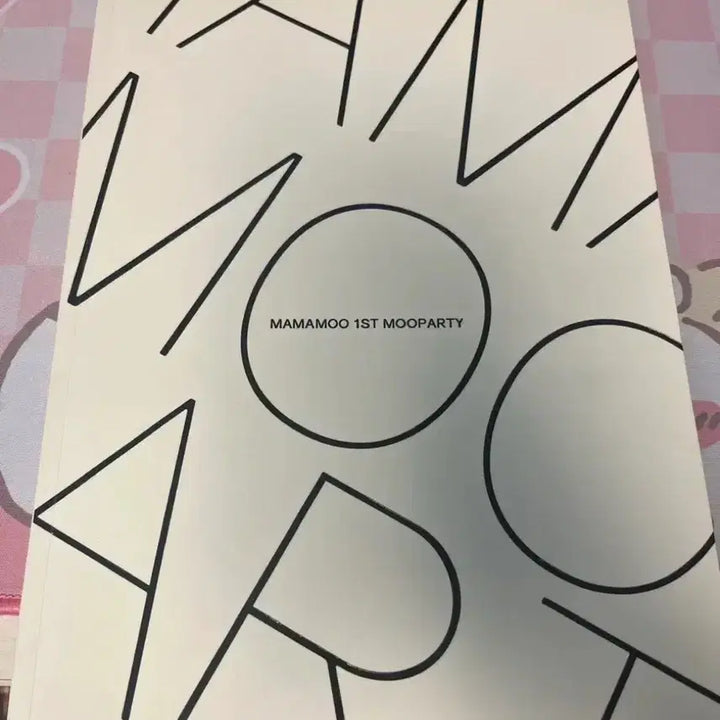 [BUNJANG] Mamamoo MOOPA Tie Photobook Moonbyul Solar Wheein Hwasa / 마마무 무파티 포토북 문별 솔라 휘인 화사