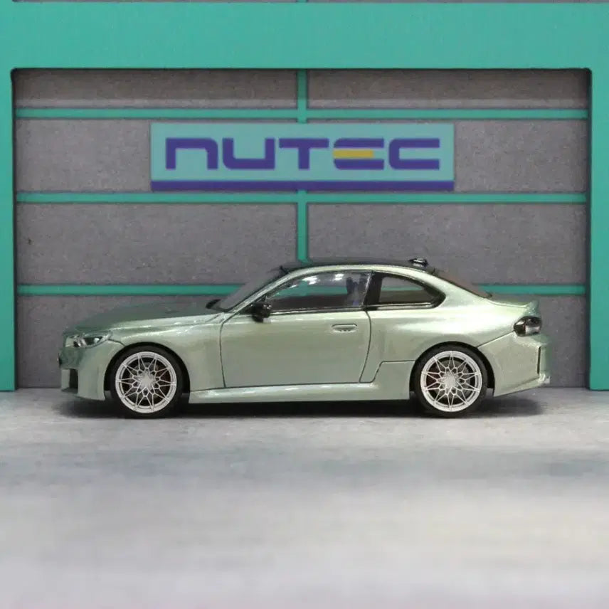 [BUNJANG] 1/64 Howie BMW G87 M2 (Millennium Jade) / 1/64 Howie BMW G87 M2 (밀레니엄 제이드)