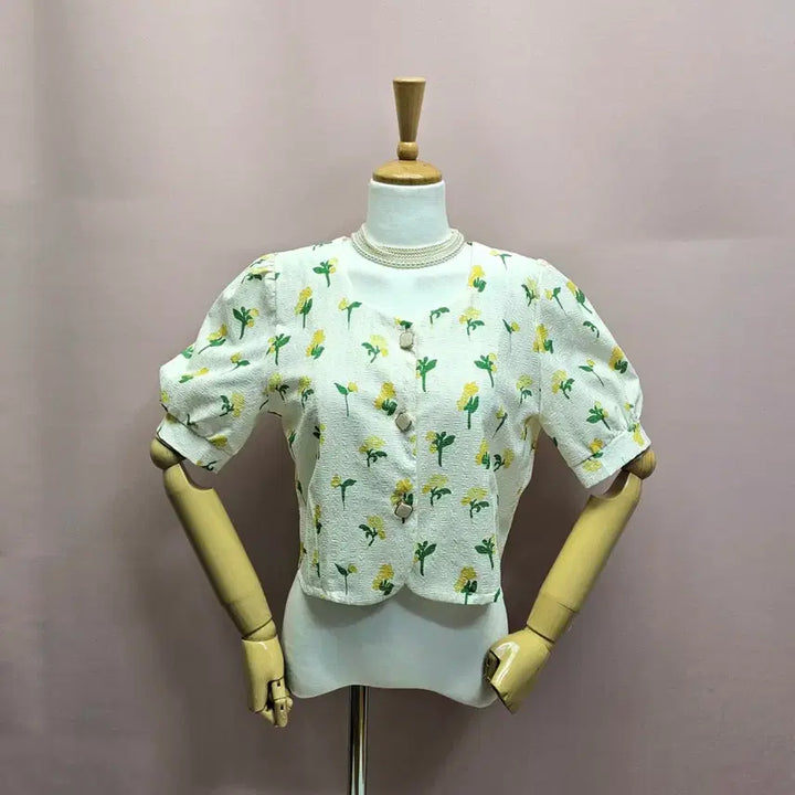 [BUNJANG] Lovely Flower Puff Blouse / 러블리 플라워 퍼프 블라우스