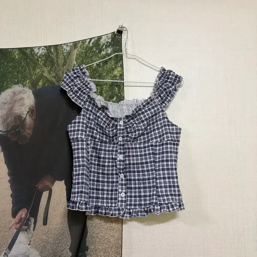 [BUNJANG] Check Off-Shoulder Blouse / 체크 오프숄더 블라우스