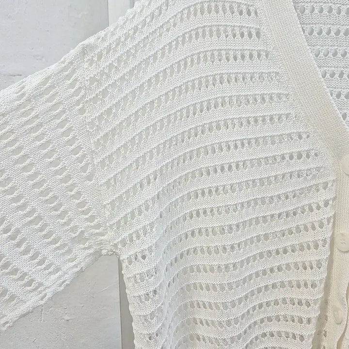 [BUNJANG] Plastic Island 25ss Punching Knit Cardigan / 25ss 플라스틱아일랜드 펀칭 니트 가디건