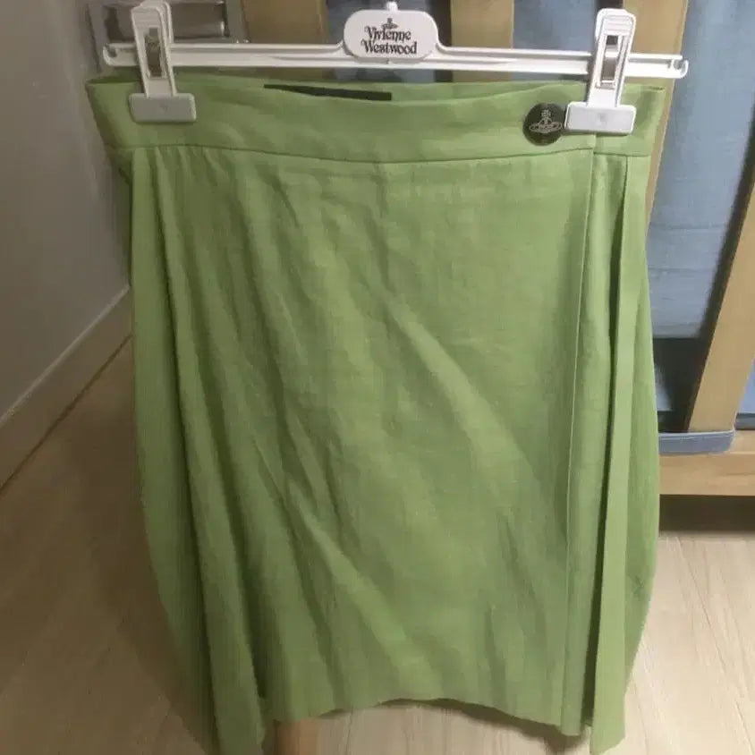 [BUNJANG] Vivienne Westwood Wrap Skirt / 비비안웨스트우드 랩 스커트 소올 착용 >  .<