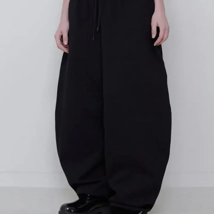 [BUNJANG] Retriever Club Cut-Out Sweatpants Black / 새상품) 무신사 리트리버클럽 컷 아웃  트레이닝 팬츠 스웻팬츠 블랙