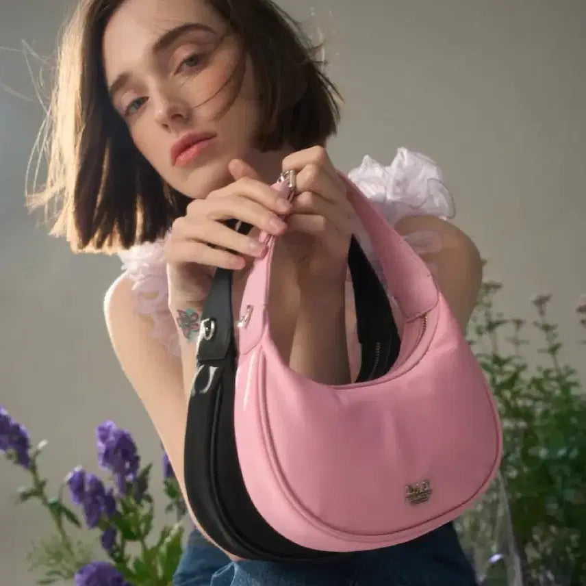 [BUNJANG] Amanda Mini Hobo Bag Shoulder Bag Pink / lap랩아만다미니호보백숄더백핑크프라다저렴이가방토트백딸기우유