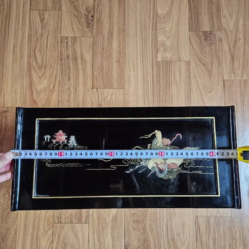 [BUNJANG] Antique Mother-of-Pearl Lacquer Display Cabinet / 골동품 자개 옻칠  장식장