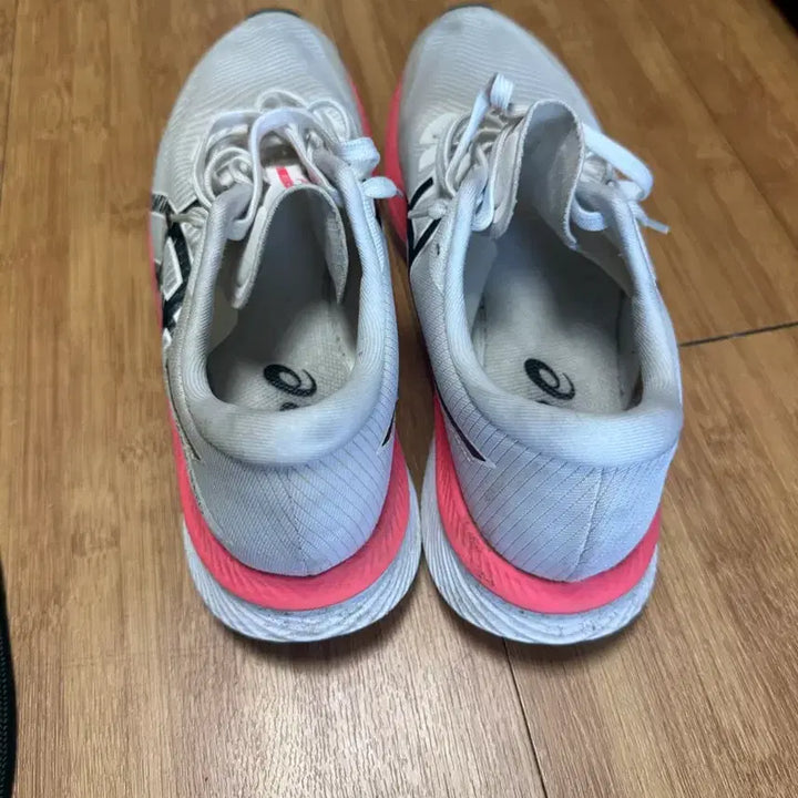 [BUNJANG] Asics Magic Speed Running Shoes (260mm) / 아식스 매직스피드 260