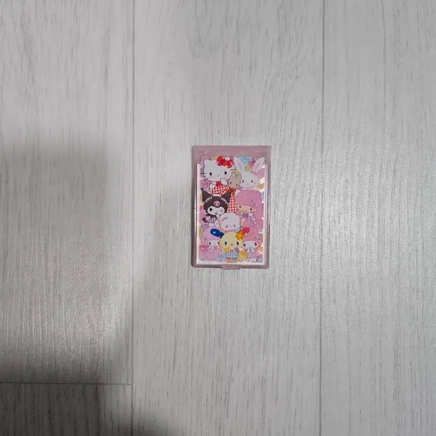[BUNJANG] Sanrio Ichigo Shimbun Supplement Mirror / 산리오 이치고 신문 부록 (거울)