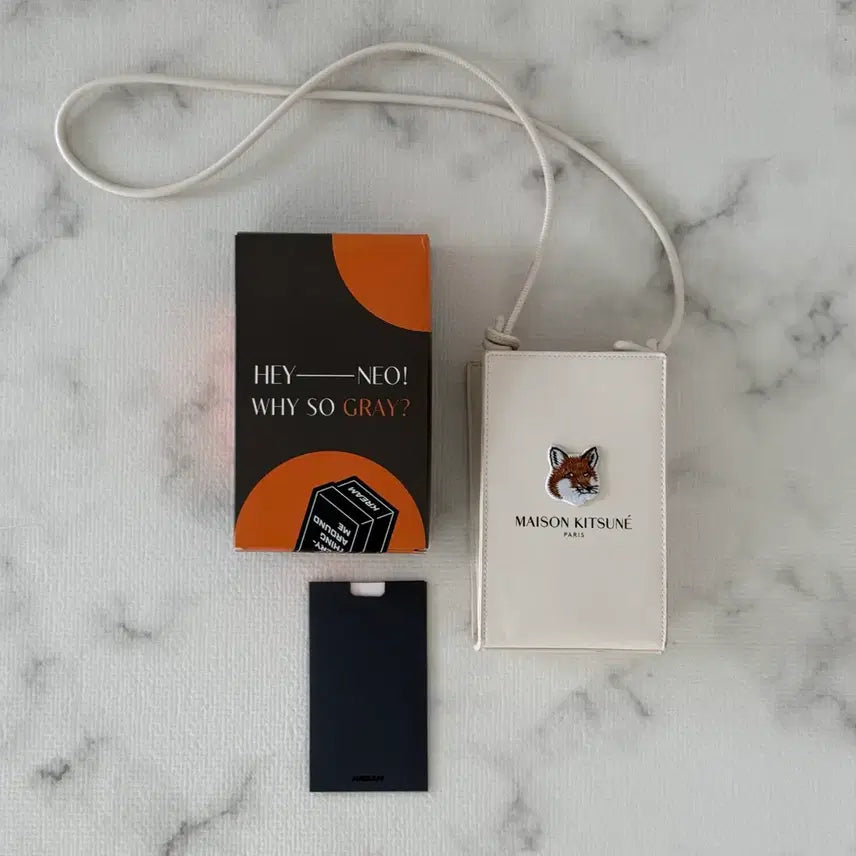 [BUNJANG] Maison Kitsuné x Laneige Fox Crossbody Bag / 메종키츠네 폭스 크로스백 가방