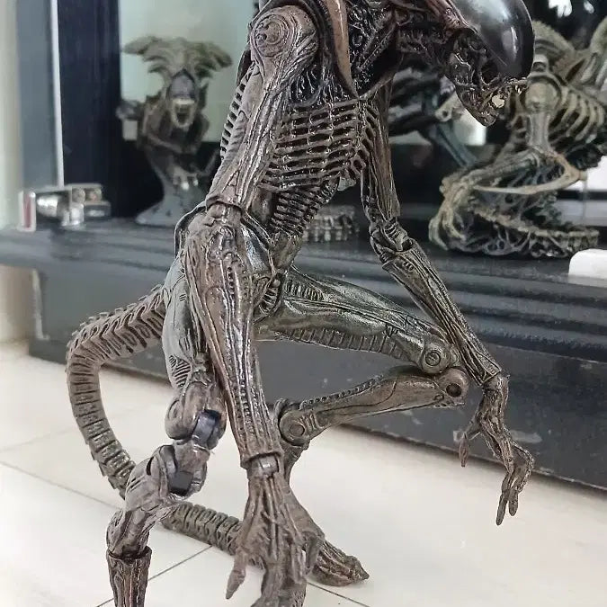 [BUNJANG] NECA Dog Alien Figure / 네카 도그 에일리언 피규어