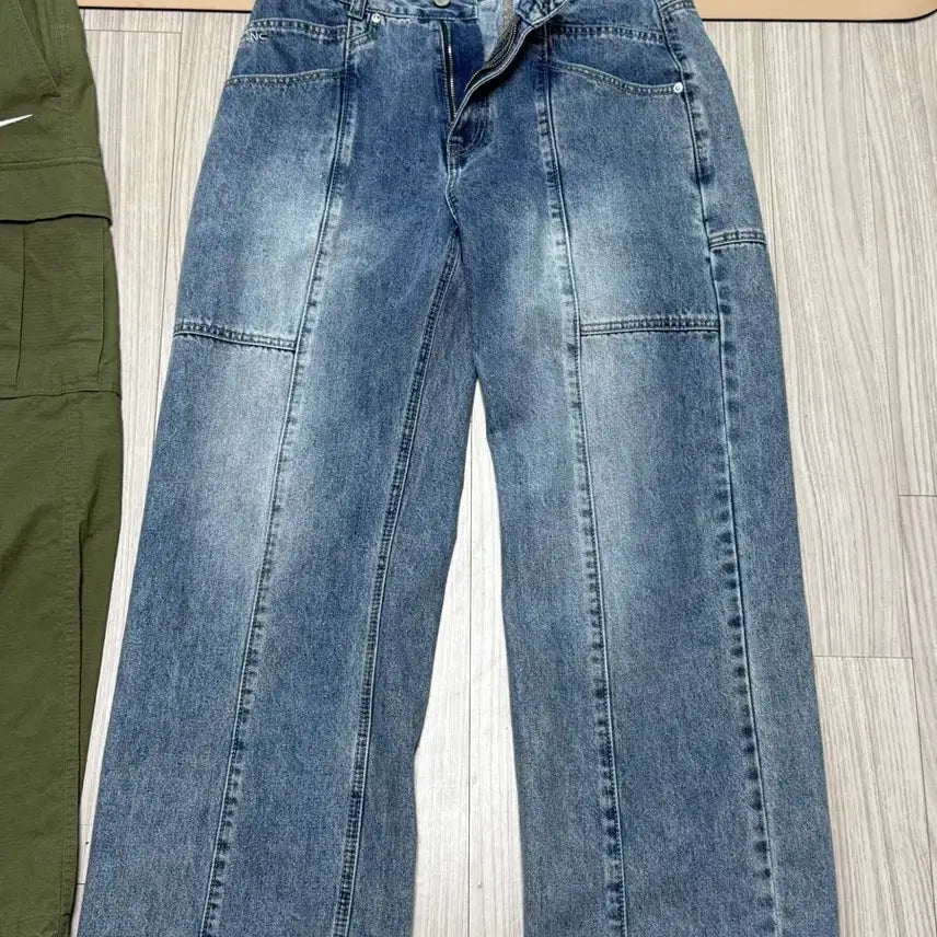 [BUNJANG] INSILENCEWOMAN Daily Divide Denim Pants / 인사일런스우먼 데일리 디바이드 데님s