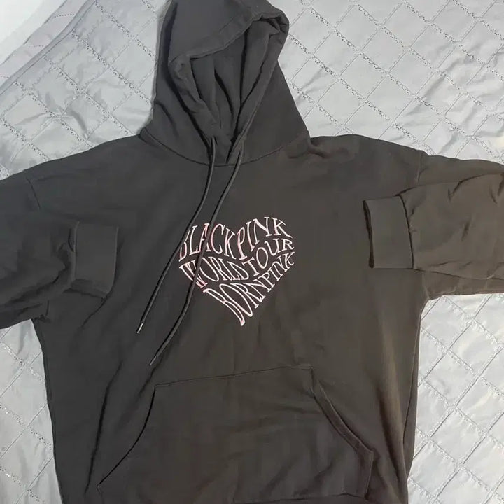 [BUNJANG] BLACKPINK Born Pink Platinum Hoodie / 2022 블랙핑크 본핑크 플레티넘 후드티