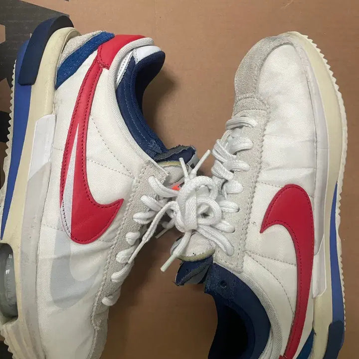 [BUNJANG] Nike x Sacai Cortez White/Red / 나이키 x 사카이 코르테즈 270사이즈