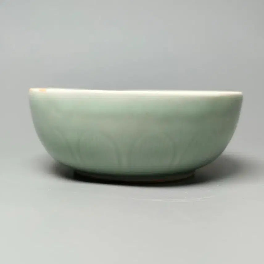 [BUNJANG] Chinese Qing Dynasty Celadon Porcelain Double-Gourd Vase with Lattice Carving / [진품] 청대 중기 분청유 투각 공명문 완 중국도자기 골동품 고미술품