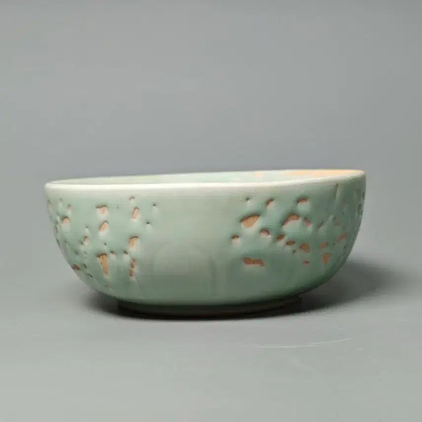 [BUNJANG] Chinese Qing Dynasty Celadon Porcelain Double-Gourd Vase with Lattice Carving / [진품] 청대 중기 분청유 투각 공명문 완 중국도자기 골동품 고미술품