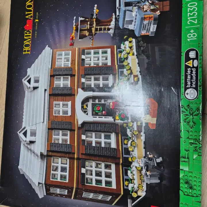 [BUNJANG] LEGO Ideas Home Alone (21330) - New Sealed Set / 미개봉새제품 레고 아이디어스 나홀로집에 21330