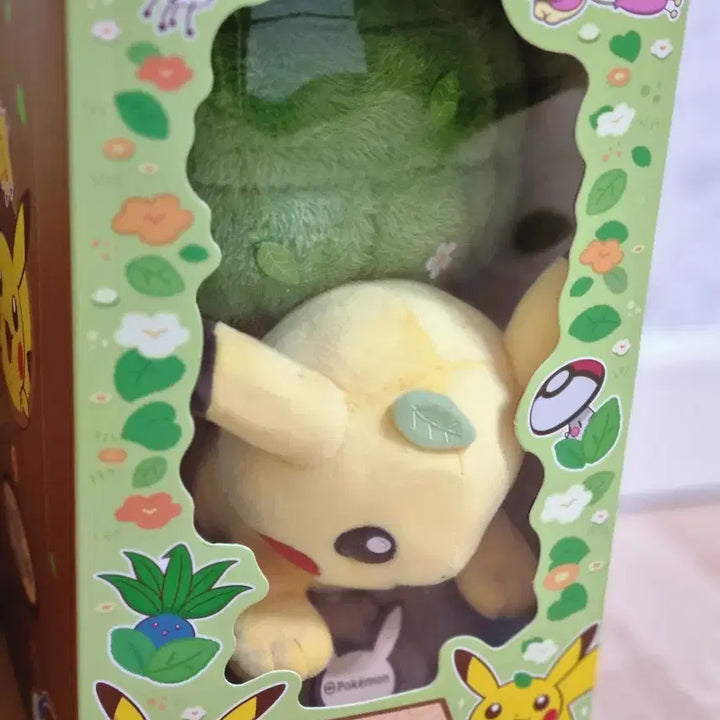 [BUNJANG] Pokemon 30th Anniversary Urban Forest Pikachu Figure (Sealed) / 포켓몬 30주년 시크릿 어반 포레스트 피카츄 미개봉