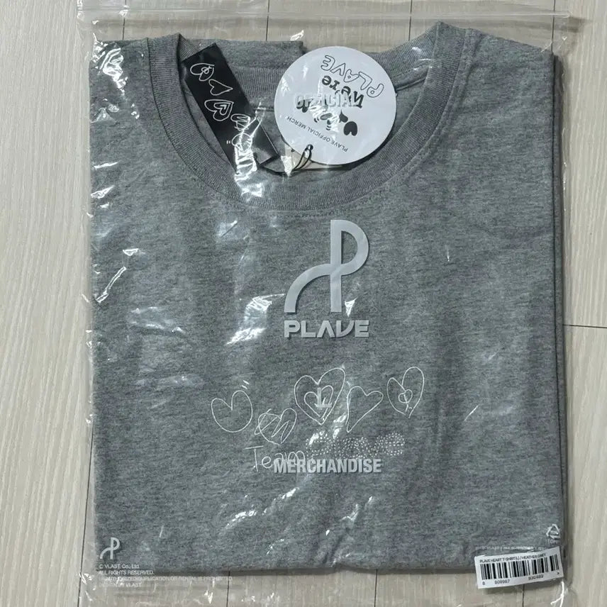 [BUNJANG] Plaive Heart T-Shirt (Gray, L) / 플레이브 HEART T-SHIRT 티셔츠 원가이하 양도