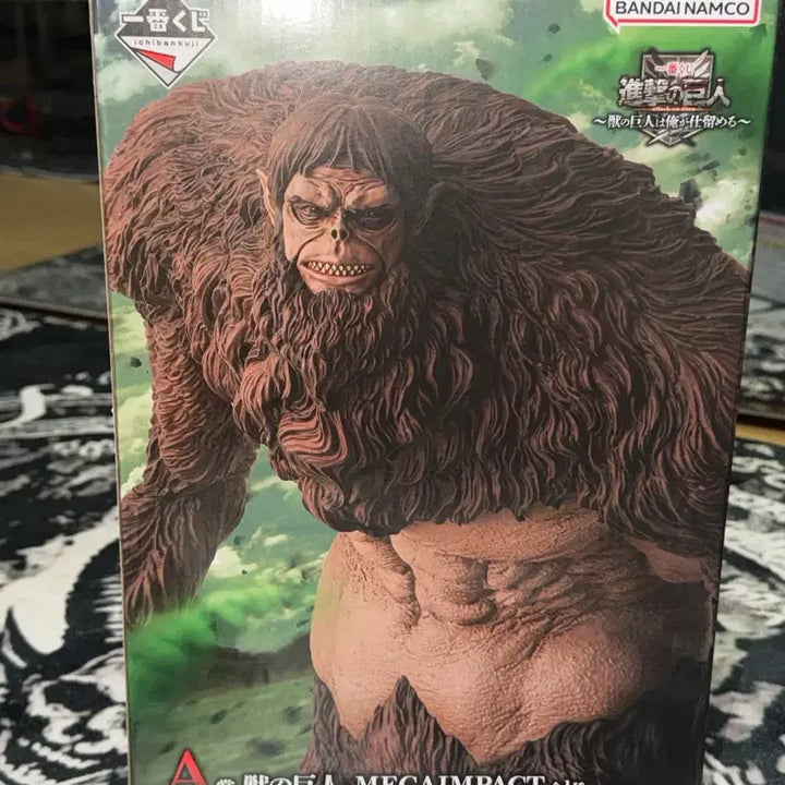[BUNJANG] Attack on Titan Beast Titan Unsealed Figure / < 미개봉 새제품 > 진격의거인 A상 ( 짐승거인 )