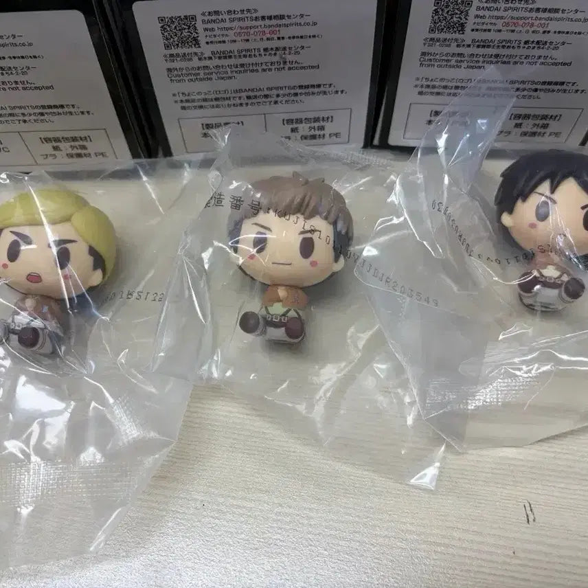 [BUNJANG] Attack on Titan Choco-Noko 3 Types (Sealed) / 비닐미개봉 진격의 거인 초코노코 3종