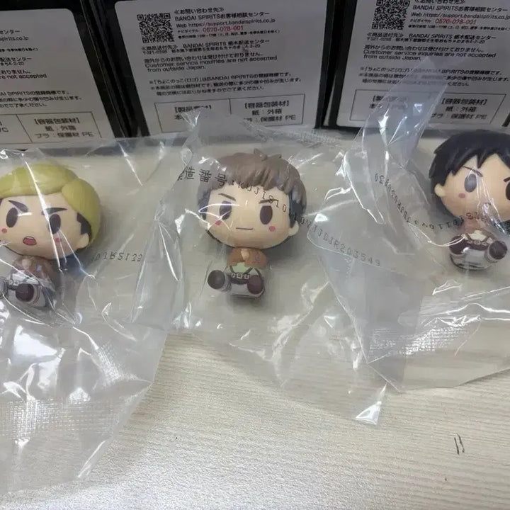 [BUNJANG] Attack on Titan Choco-Noko 3 Types (Sealed) / 비닐미개봉 진격의 거인 초코노코 3종